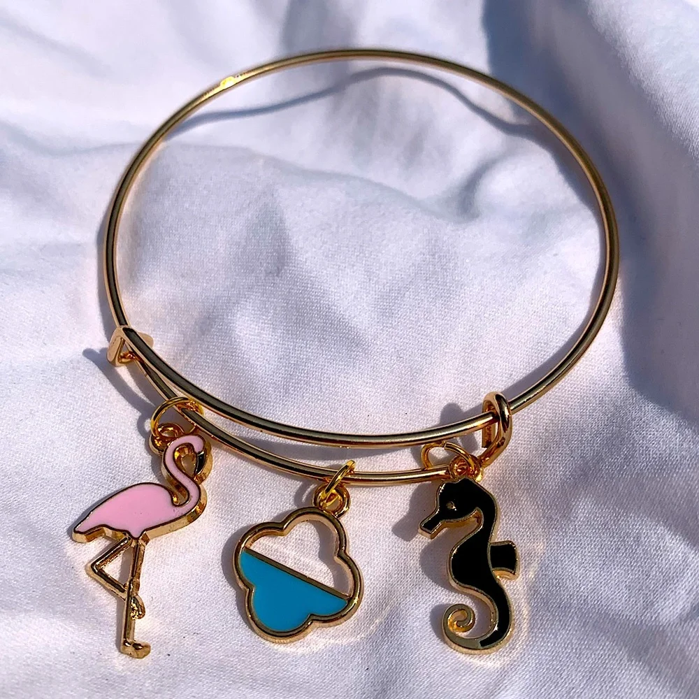Brand New! Handmade! Adjustable Charm Bracelet - Picture 1 of 3